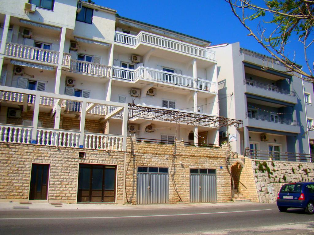 Apartments Anka Duće Exterior foto
